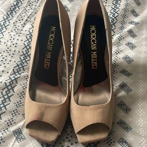 Shoes 3” heels 6 and a half